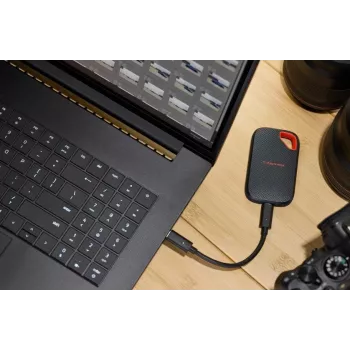 Zewnętrzny SSD | SANDISK | Prędkość odczytu 2000 MB/s | 4000 GB | SDSSDE70-4T00-G25
