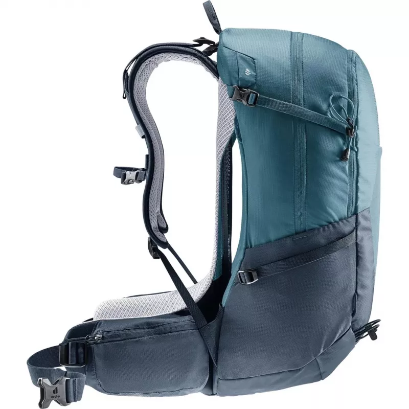 Plecak turystyczny DEUTER Futura 27 — pojemność 27 l, model 340032113740