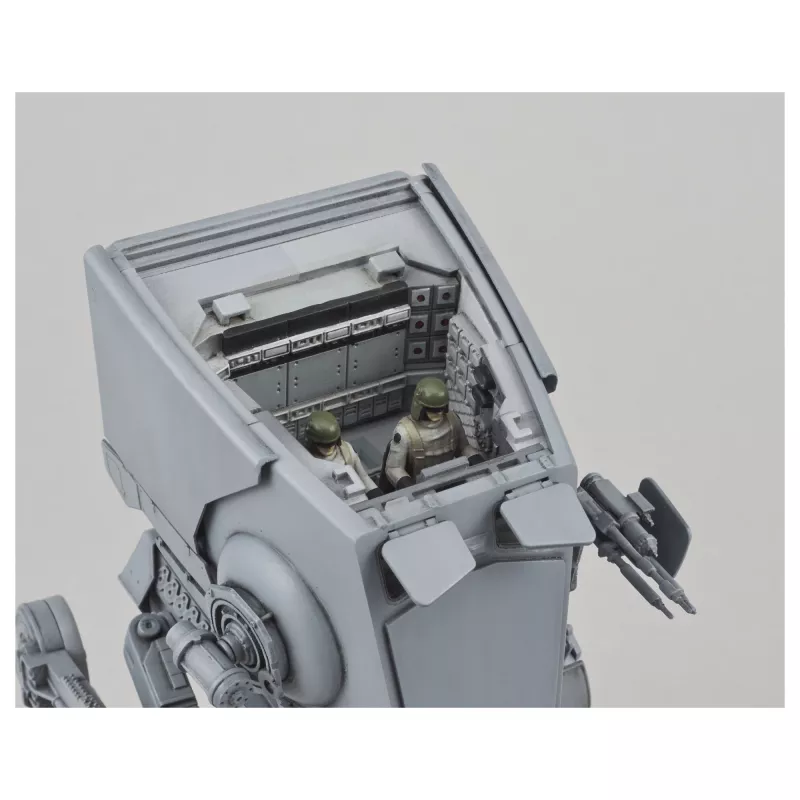 Zestaw do sklejania modelu pojazdu opancerzonego REVELL AT-ST, skala 1:48, wysokość 182 mm