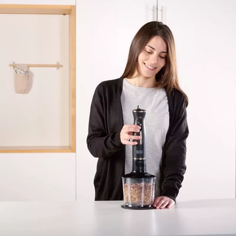 Blender ręczny Black+Decker BXHBA800E (800 W; czarny)