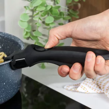 Uchwyt do patelni Russell Hobbs RH03280EU7 Smart Clip – wymienny uchwyt do patelni i pokrywek rondli