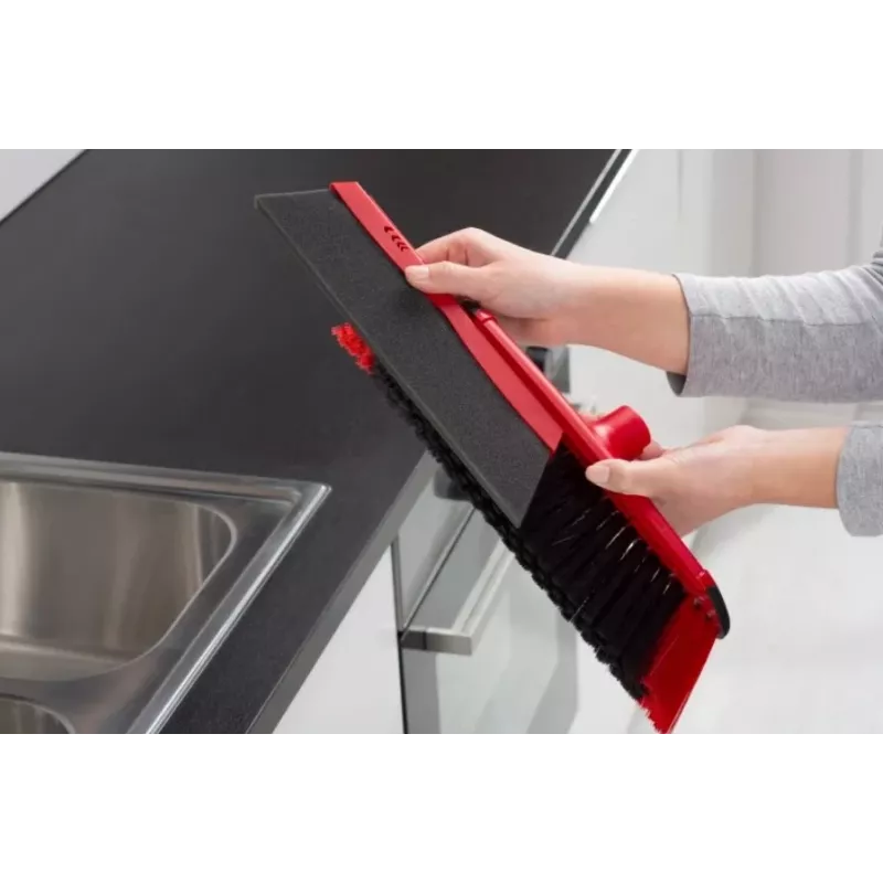 Miotła do podłogi VILEDA 143703 z trzonkiem, technopolimer, miękko-twarde włosie, wewnętrzna, 130 cm, czerwona
