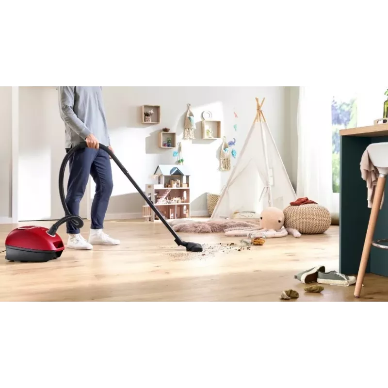Odkurzacz Bosch BGB 41RD3H — 600 W, worek na kurz 4 l, filtr HEPA, promień działania 11 m, rura teleskopowa, czerwony