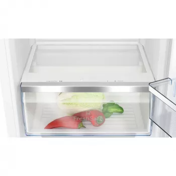 Lodówka do zabudowy NEFF KI1413DD1 — 204 L, Klasa energetyczna D, Oświetlenie LED, Zawias prawy, Biała
