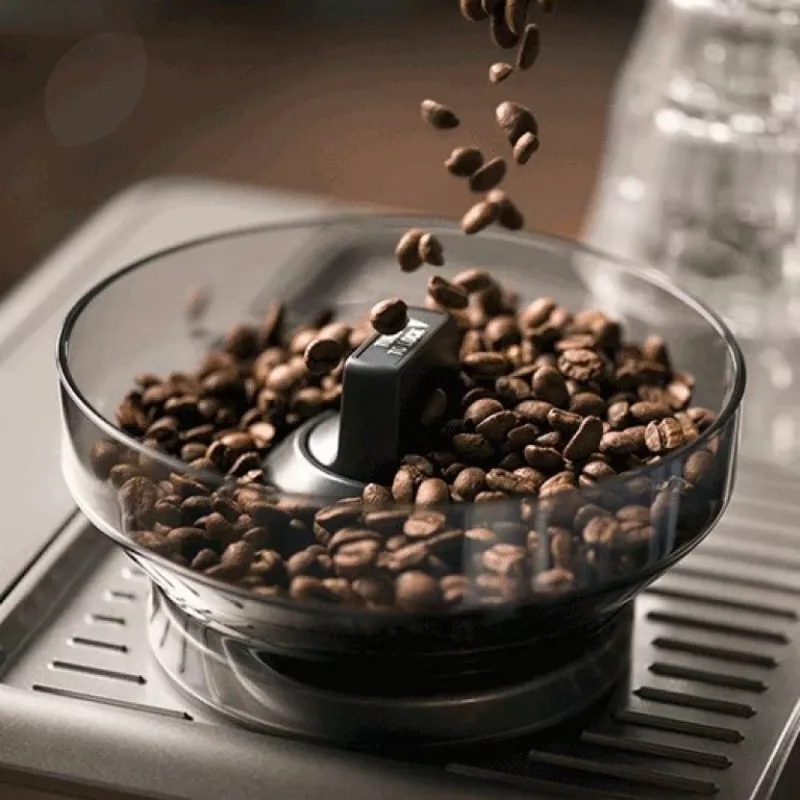 Sage Barista Touch w pełni automatyczny ekspres do kawy 2 L
