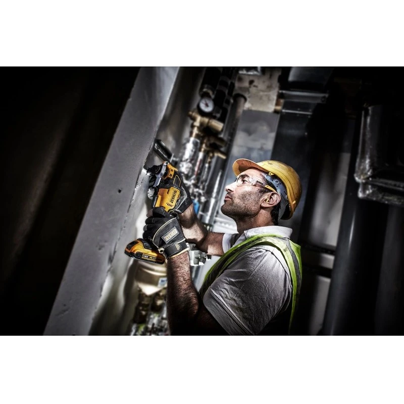 Narzędzie wielofunkcyjne akumulatorowe DeWalt DCS356N-XJ