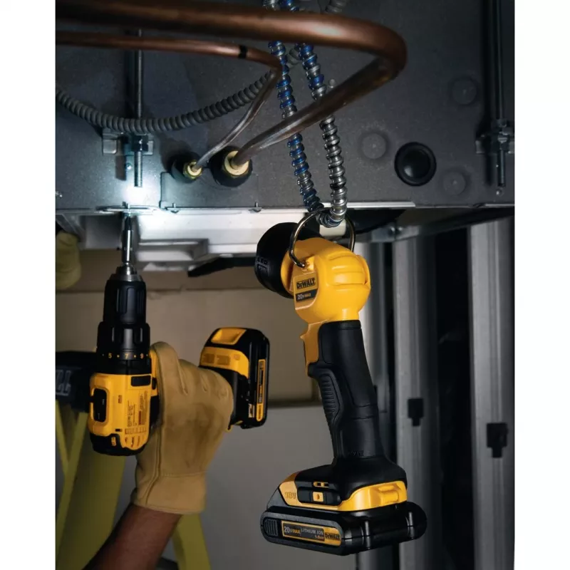 Dewalt 18V XR Li-Ion Cordless LED Pivot Torch - Bare Unit