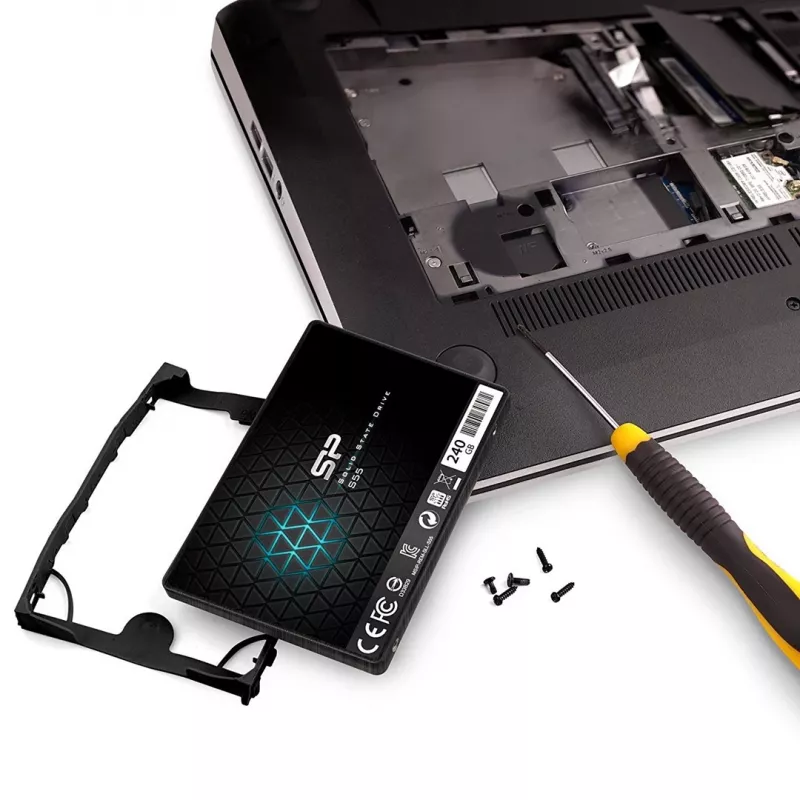 Dysk SSD Silicon Power cienki S55 240 GB 2,5 cala SATA III TLC