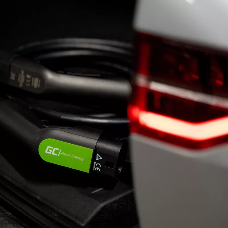 Kabel do ładowania pojazdów elektrycznych zielony Cell EV13 Czarny Type 2 5m
