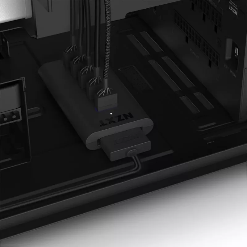 NZXT Internal USB 2.0 Expansion Hub Gen 3 - Czarny