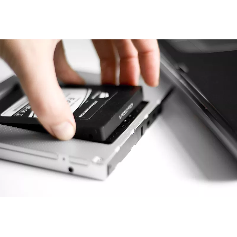 Rama montażowa SSD / HDD CD / DVD / Blu-ray SATA na SATA III 12,7 mm