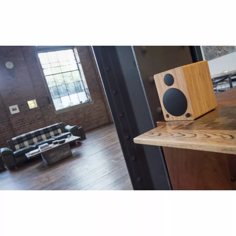 Wavemaster CUBE NEO Mini 2.0 bamboo retail