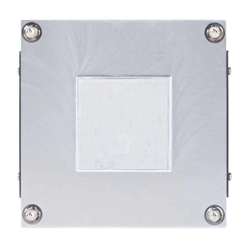 Chłodzenie procesora SILVERSTONE SST-XE01-1700A — wentylator 8 cm, 1000–5500 RPM, podwójne łożysko kulkowe, czarny