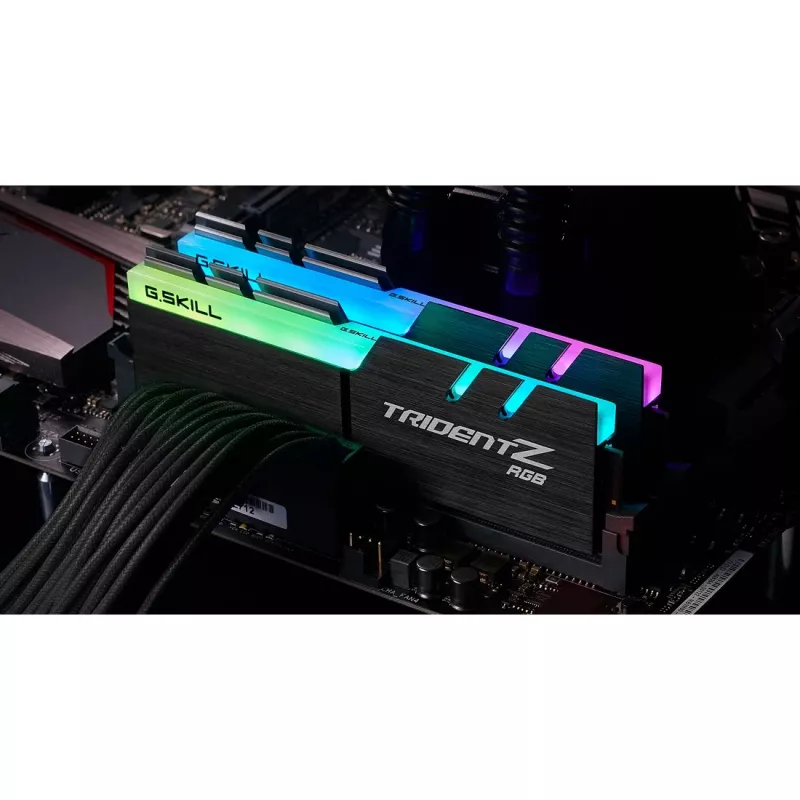 DIMM 16 GB DDR4-3600 (2x 8 GB) Dual-Kit, Arbeitsspeicher schwarz, F4-3600C18D-16GTZR, Trident Z RGB, INTEL XMP