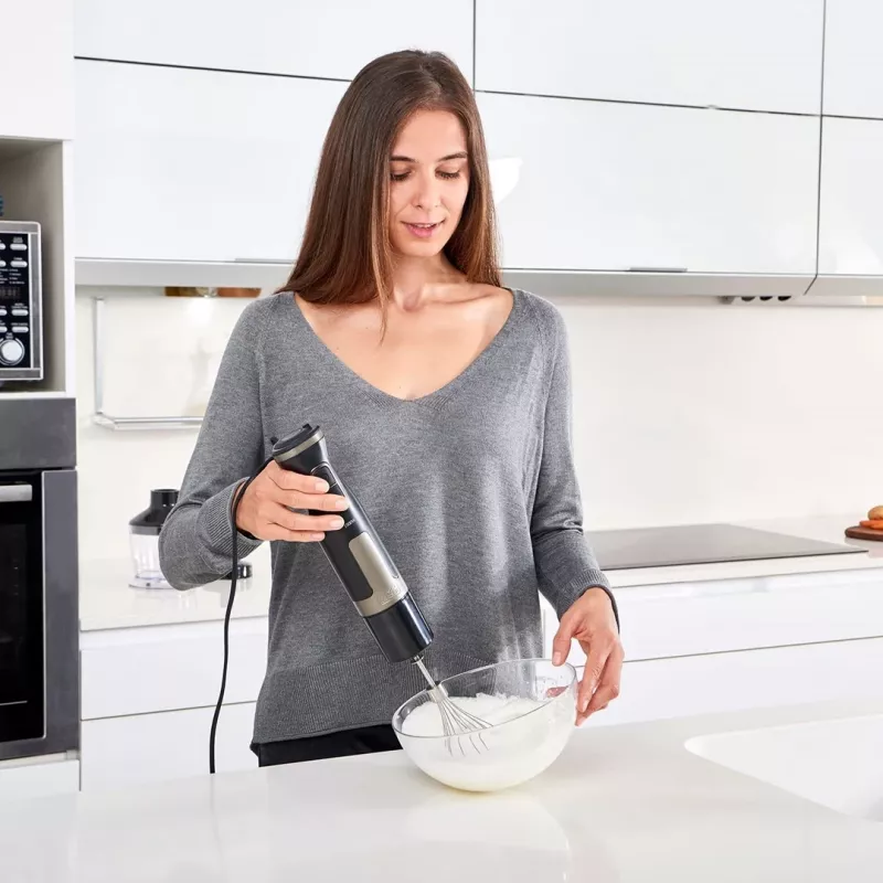 Blender ręczny Czarny & Decker BXHBA1500E — 1500 W blender ręczny z wałkiem ze stali nierdzewnej, 20 prędkości, rozdrabniacz, trzepaczka, funkcja pulse