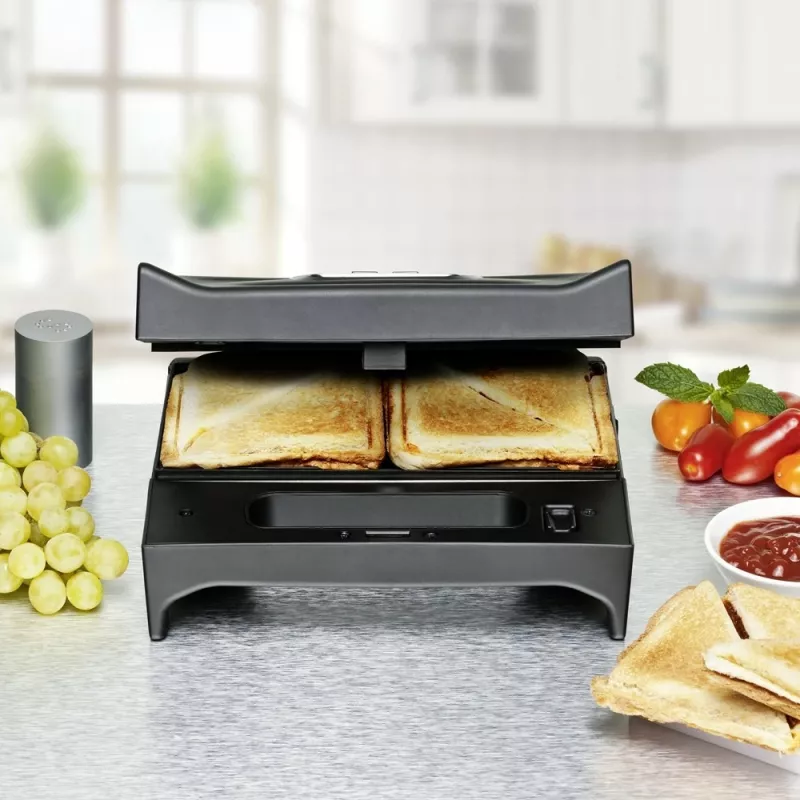 Sandwich maker Rommelsbacher SWG 700 – kompaktowa prasa elektryczna 3 w 1 z 3 wymiennymi płytami (sandwich, gofry belgijskie, grill), akcenty ze stali nierdzewnej