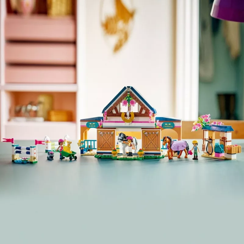 Blocks Friends 42688 Stajnia i Akademia Jeździecka