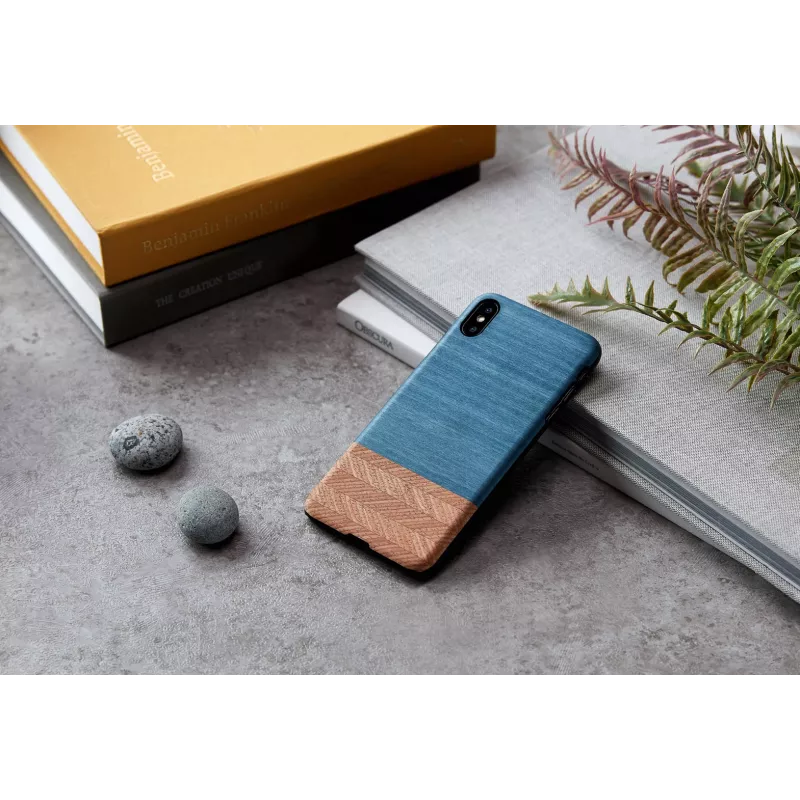 Etui na smartfona man and wood dla iPhone XS Max — denim Czarny
