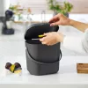 Pojemnik na odpady Rotho Albula prostokątny plastikowy 6 L, antracyt, 200×235×208 mm