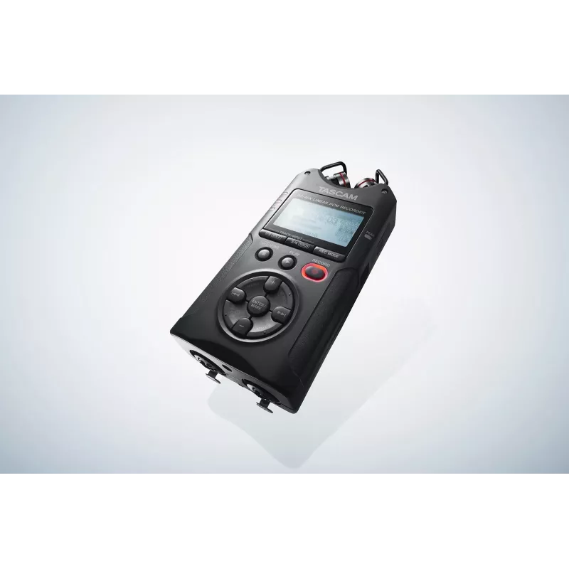 Tascam DR-40X - przenośny rejestrator cyfrowy z interfejsem USB, 2 x nagrywanie stereo