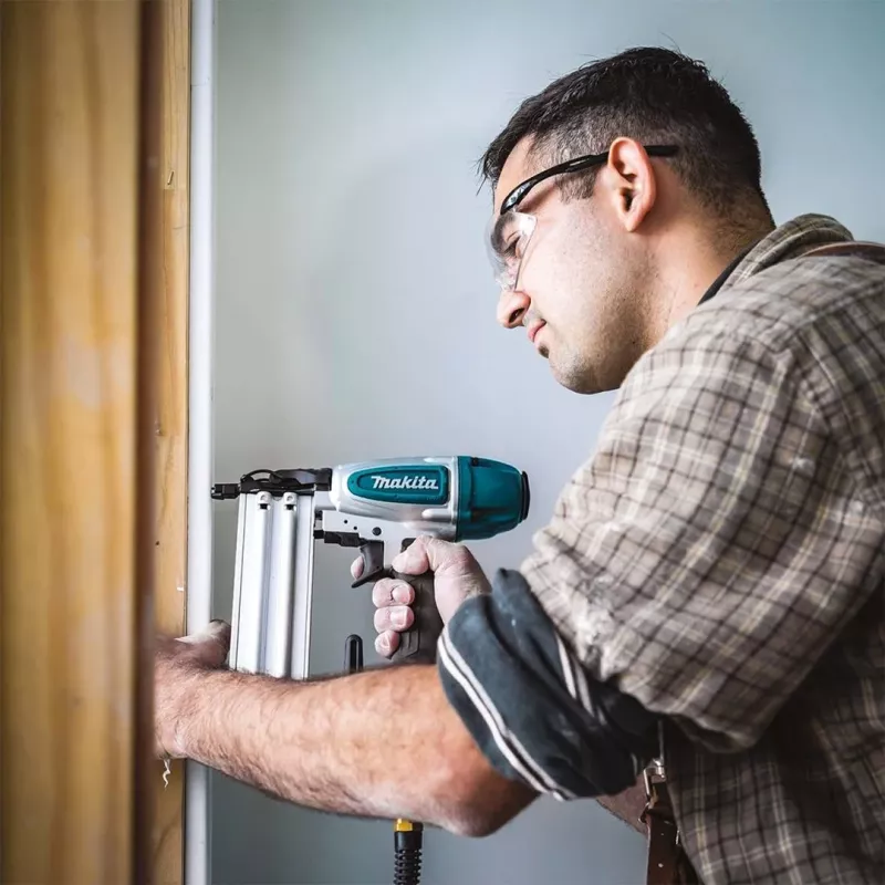 Makita AF506 Gwoździarka pneumatyczna