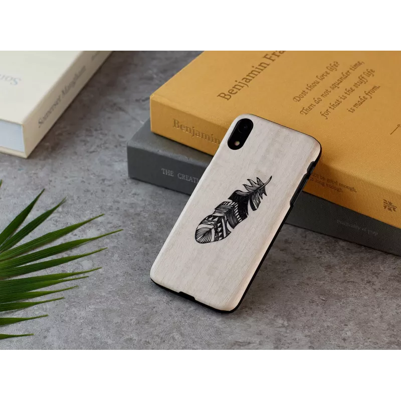 Etui na smartfona man and wood do iPhone XR, Indian Czarny, ochronna twarda skorupa