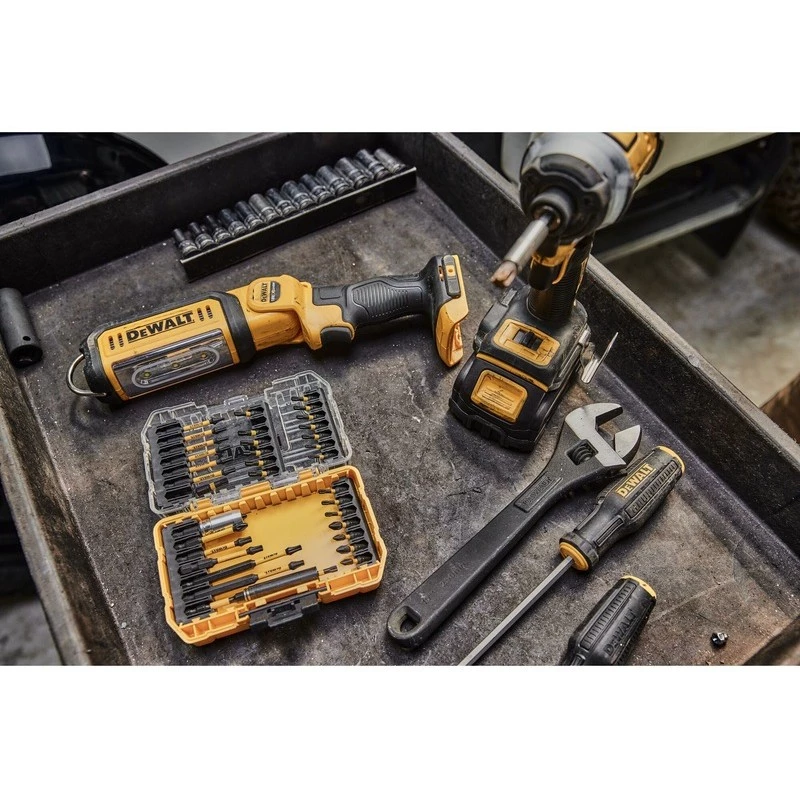 Zakrętarka udarowa DeWALT DCF850NT, 3250 obr./min, uchwyt 1/4 cala, 900 g