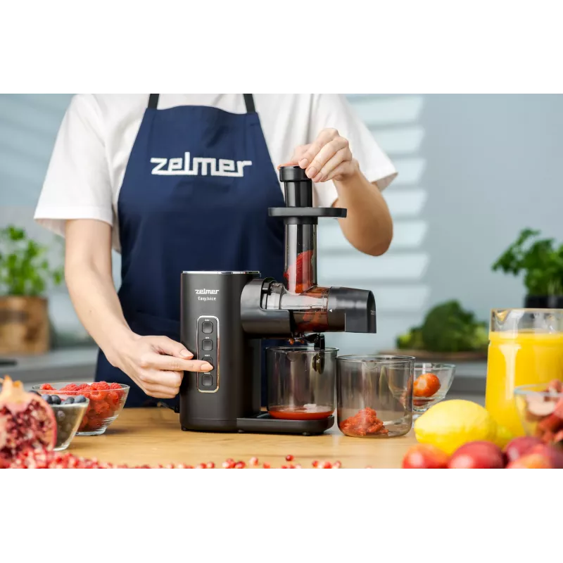Sokowirówka ZELMER ZJP3900 EasyJuice 700W 1,5L wirnikowa z silnikiem 700 W i pojemnikiem na miąższ 1,5 L