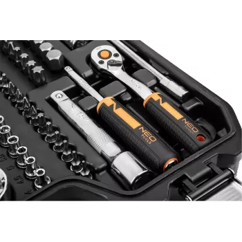 Zestaw nasadek/kluczy nasadowych NEO tools 10-058