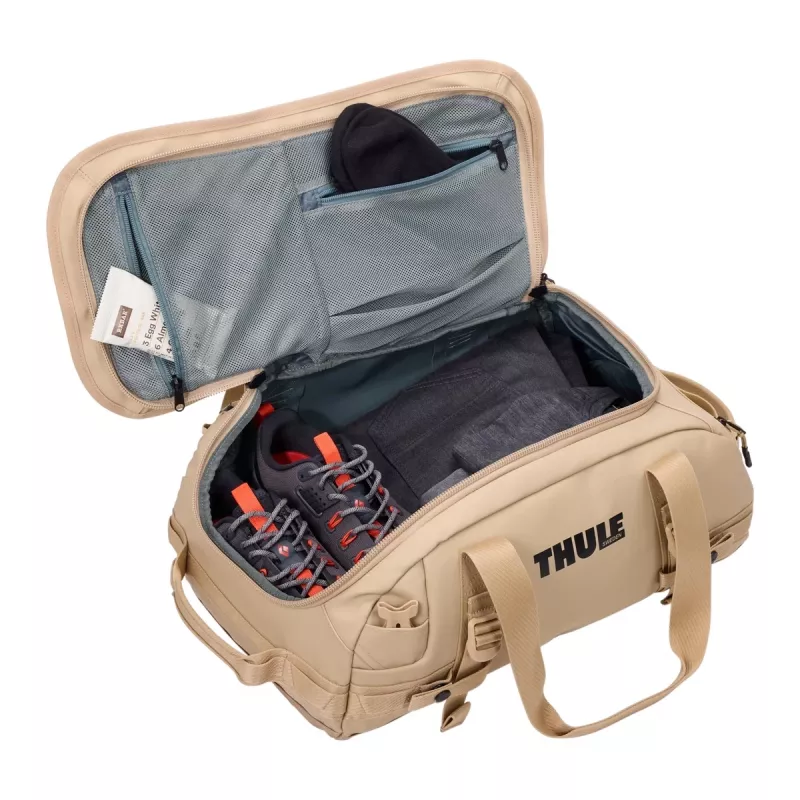 Torba podróżna Thule 5443 Chasm 30L w kolorze gentle beige