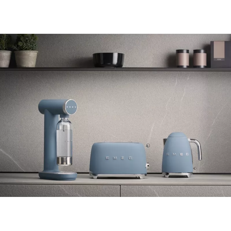 Smeg KLF03SBMEU czajnik elektryczny 1,7 L 2400 W niebieski