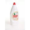 Fairy Chamomile Łagodny płyn do mycia naczyń, 900ml