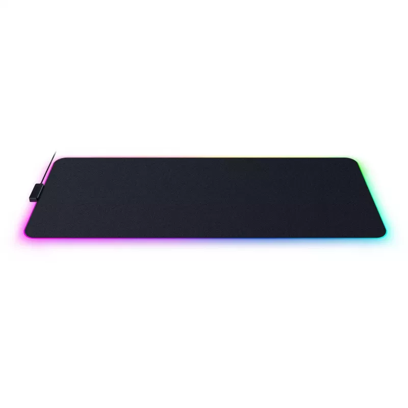 Podkładka pod mysz gamingowa Razer Strider Chroma – powierzchnia poliestrowa, 370×900 mm, czarna, wielokolorowe podświetlenie