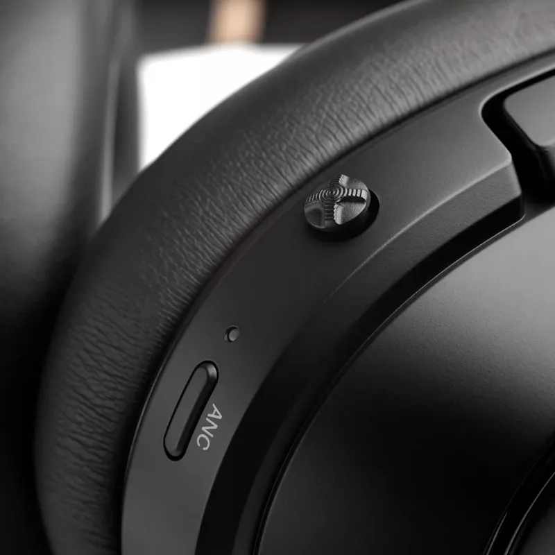 Teufel REAL Niebieski PRO Zestaw słuchawkowy Bezprzewodowy nauszny Gaming Bluetooth Czarny
