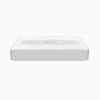 Tenda Switch SM105 Niezarządzalny 2.5G Ethernet 5 Portów 25 Gbit/s