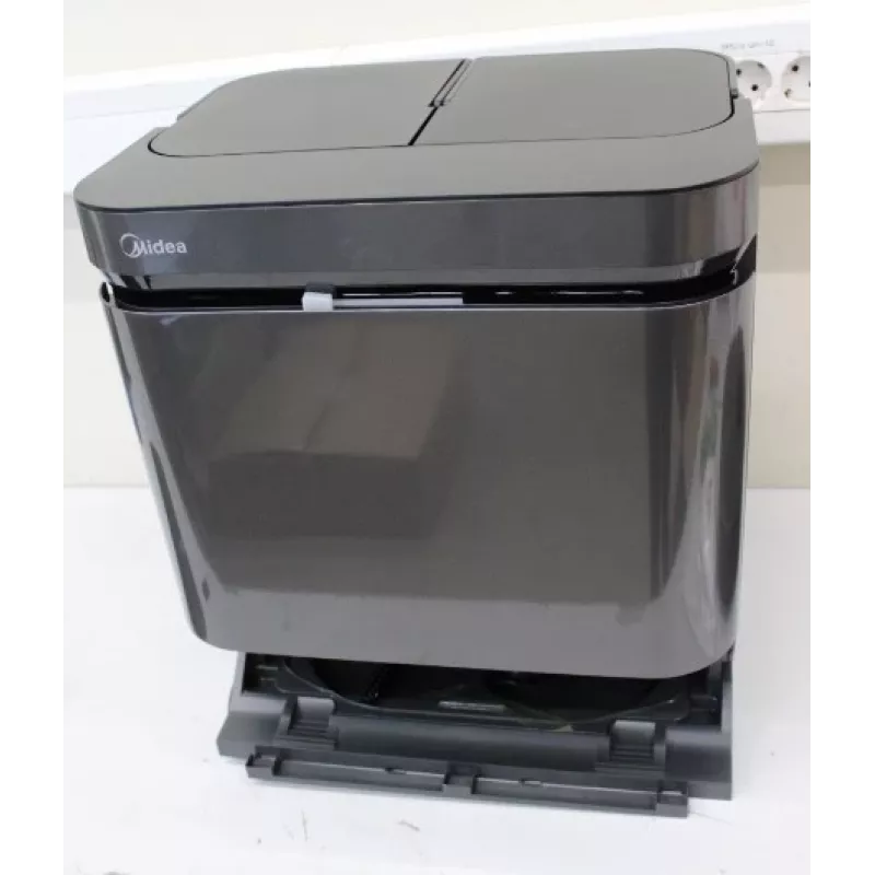 WYPRZEDAŻ. Robot odkurzający Midea V15 | WYPRZEDAŻ. Robot odkurzający Midea | V15 | Na mokro i sucho | 5200 mAh | Pojemność pojemnika na kurz 3 L | 16200 Pa | Czarny | UŻYWANY, BRUDNY, PORYSOOWANY