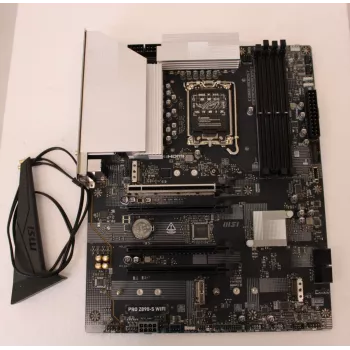 Płyta główna MSI PRO Z890-S WIFISO — odnowiona, używana, bez akcesoriów, tylko zaślepka I/O w zestawie