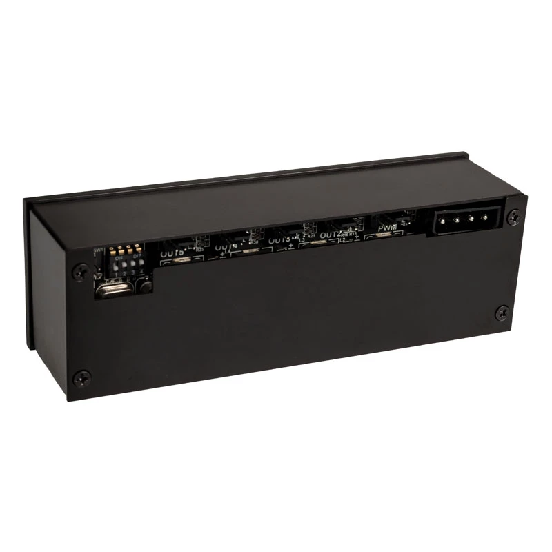 Kontroler wentylatora Lamptron CP530 — automatyczny kontroler wentylatora z RGB, czarny