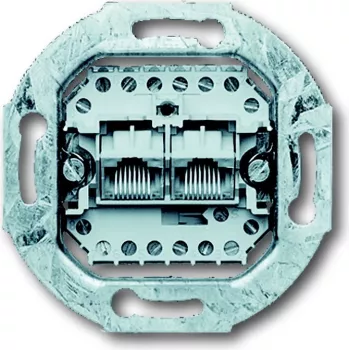 Busch-Jaeger 0215. Szerokość: 70 mm, Głębokość: 32 mm, Wysokość: 70 mm (2CKA000230A0243)