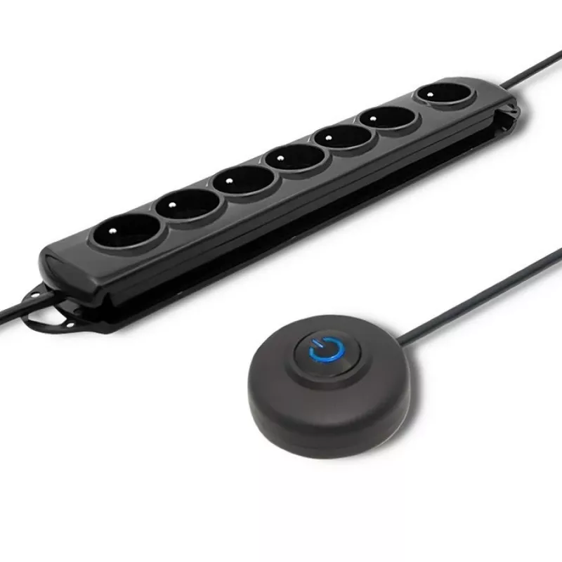 Listwa przeciwprzepięciowa Qoltec 50171 Czarna 7 gniazd AC 230V 1,5m