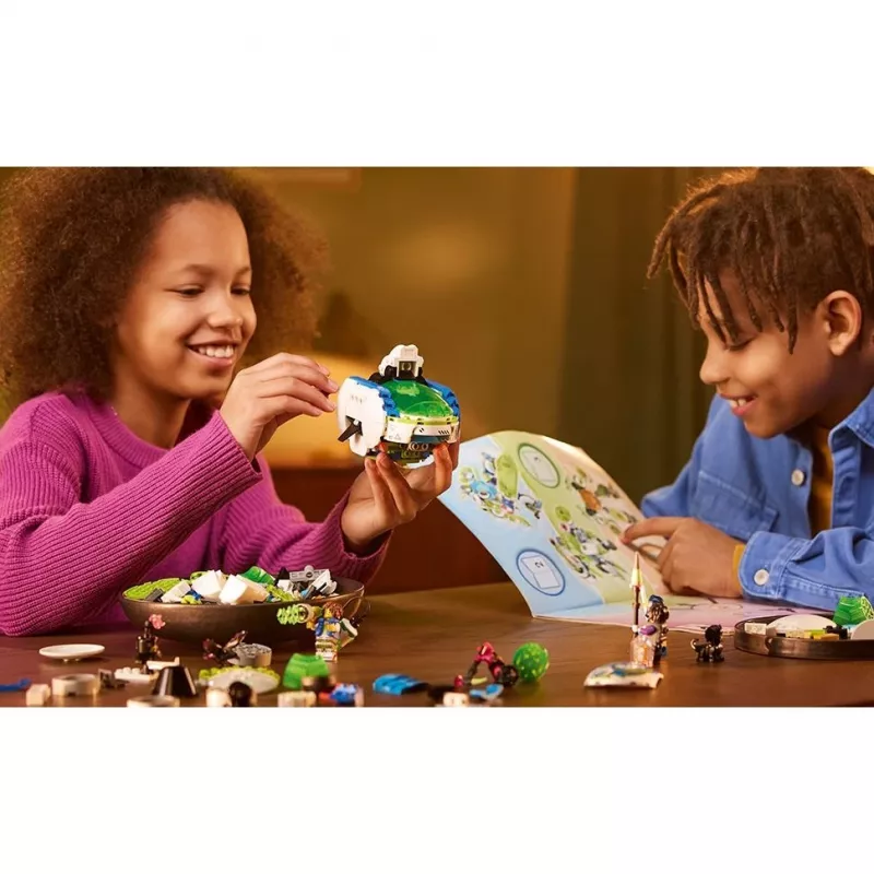 Zestaw konstrukcyjny LEGO Mateo i Z-Blob Rycerski Mech 71485 — minifigurka i mech do zbudowania