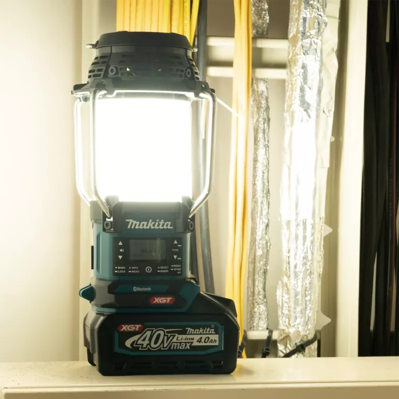 Makita Radio MR009GZ 12/14.4/18/40V z lampą