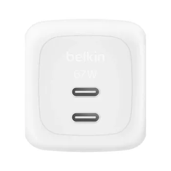 Wewnętrzna szybka ładowarka AC Belkin WCH020KQ2MWH-B6 — 2x USB‑C, 2 m zintegrowany kabel, biała