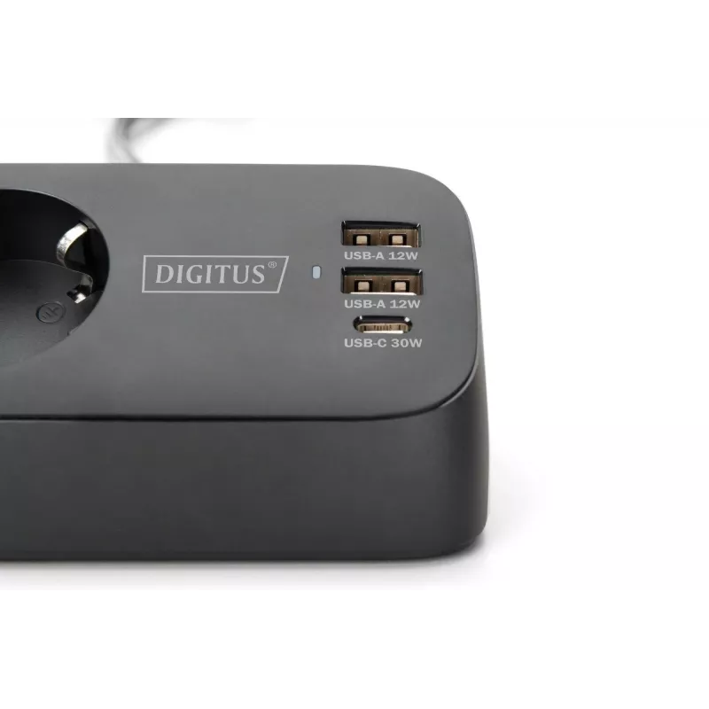 Listwa zasilająca DIGITUS 3-gniazdowa z 2×USB-A i 1×USB-C, 3 gniazda AC typu E/F, kabel 1,5 m, czarna