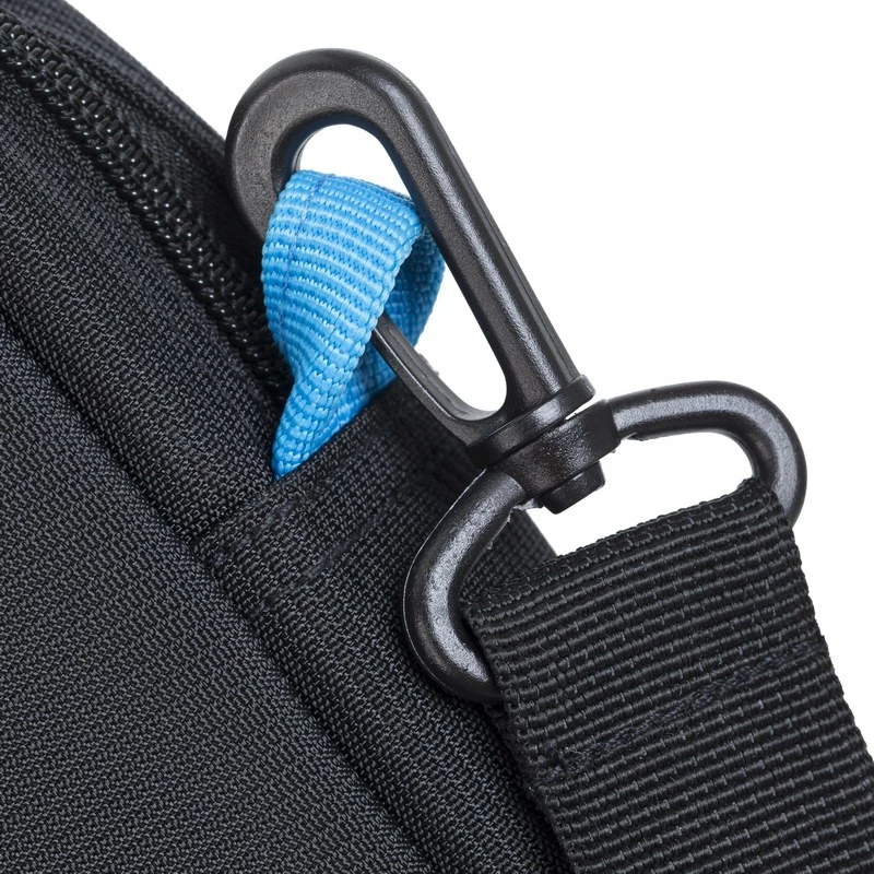 Rivacase 8037 39.6 cm (15.6) Torba na ramię Czarna