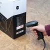 Ręczny czytnik kodów kreskowych QOLTEC 50863 — skaner 1D/2D, przewodowy USB, sensor LED, czarny, 5V, kabel 1,8 m