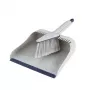 Zestaw szufelka i szczotka Beldray LA032760PEU7 Deep Clean Design, kompaktowa ręczna miotła z kątowym włosiem i dopasowaną szufelką