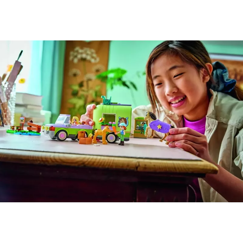 LEGO FRIENDS 42695 Przyczepa dla konia i źrebaka