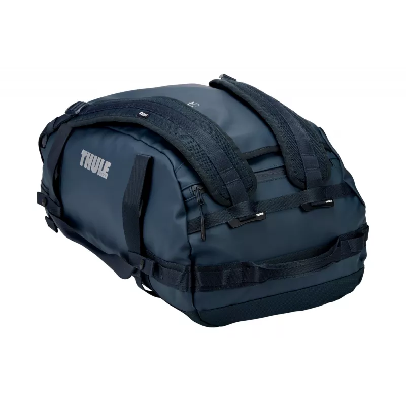 Torba podróżna Thule 5590 Chasm 40L w kolorze najciemniejszy niebieski