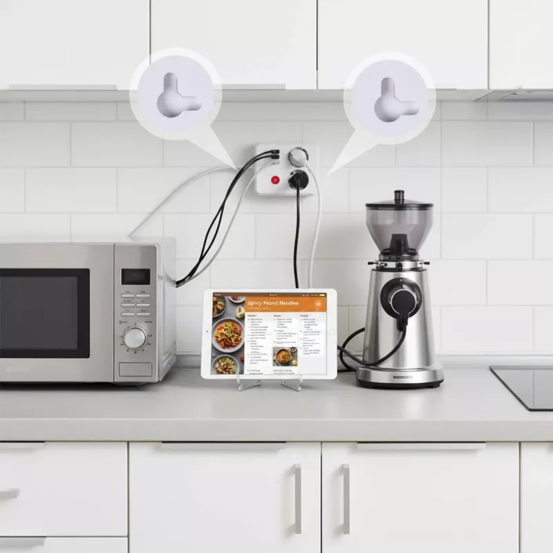 Listwa zasilająca MACLEAN MCE387 W — 2 gniazda, 3×USB A, 110–240V, 2500W, kabel 1,5 m, biała